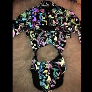 NWT Dolls Kill Reflective Shrug & Bodysuit